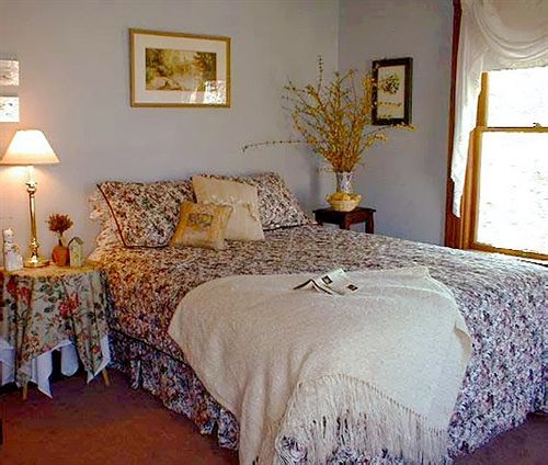 Rose Arbour Bed & Breakfast 체스터 외부 사진
